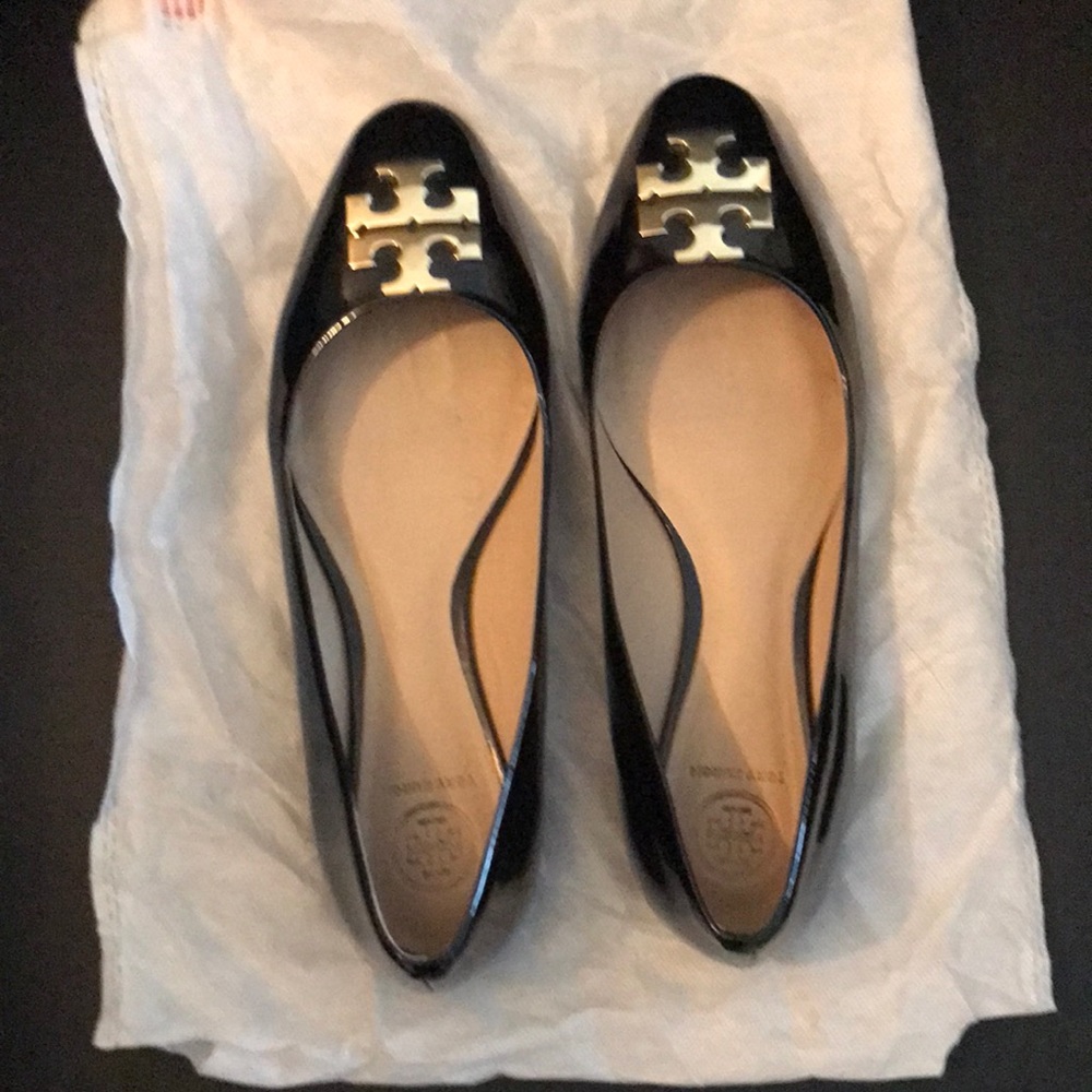 Tory Burch black patent leather Raleigh flats
